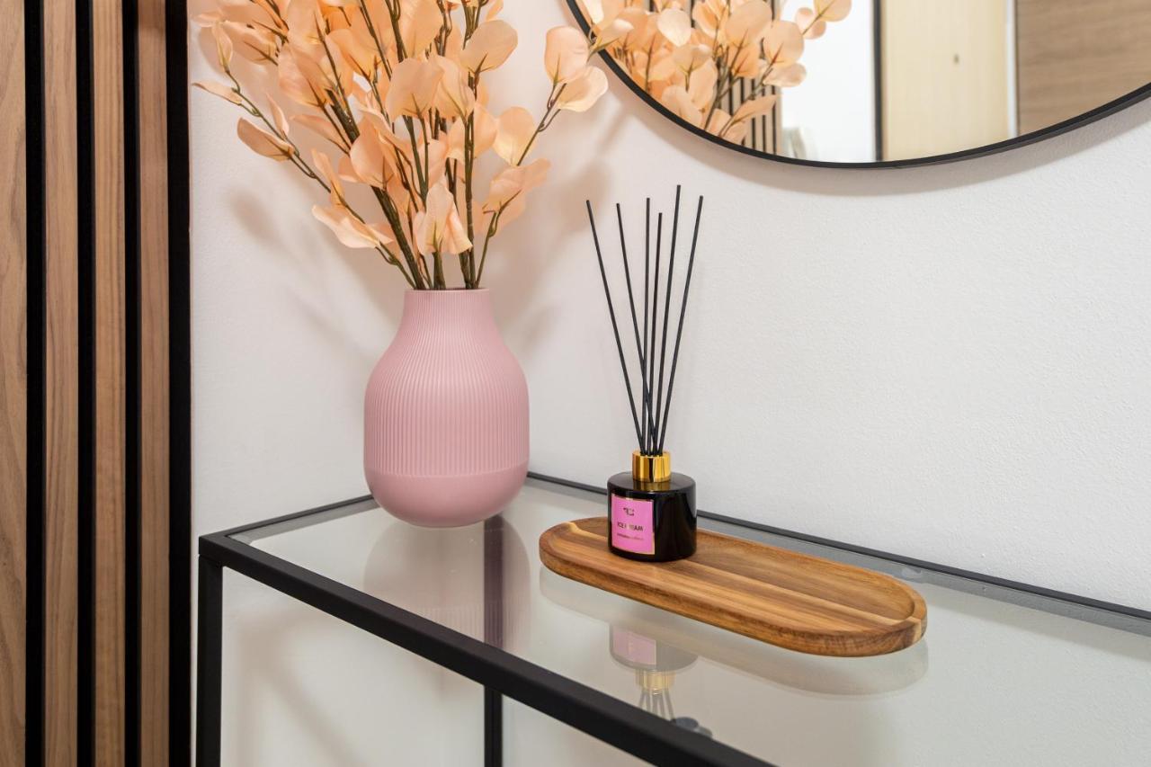 Nova Karolina Apartment オストラヴァ エクステリア 写真
