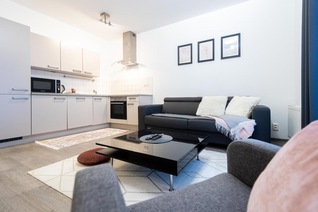Nova Karolina Apartment オストラヴァ エクステリア 写真